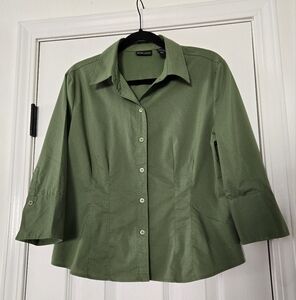 New York & Company Green Blouse with Pointed Collar